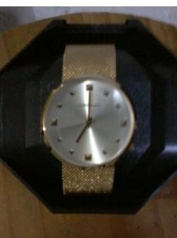Relógio Dourado