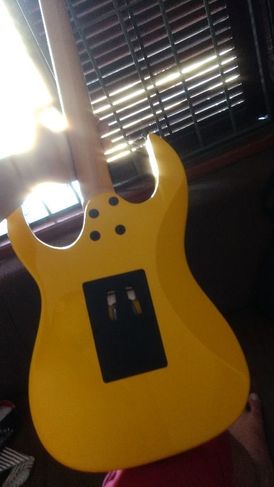 Guitarra Memphis MG 330 Zero