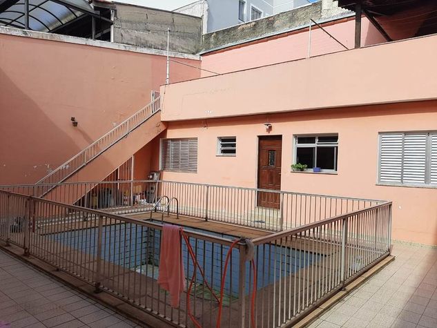 Vendo Casa com Piscina na Vila do Carmo em São Paulo SP