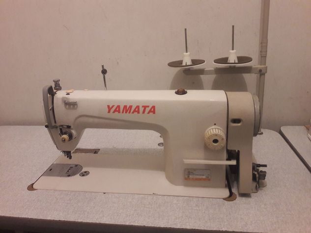 Máquina Reta Indústrial Yamata