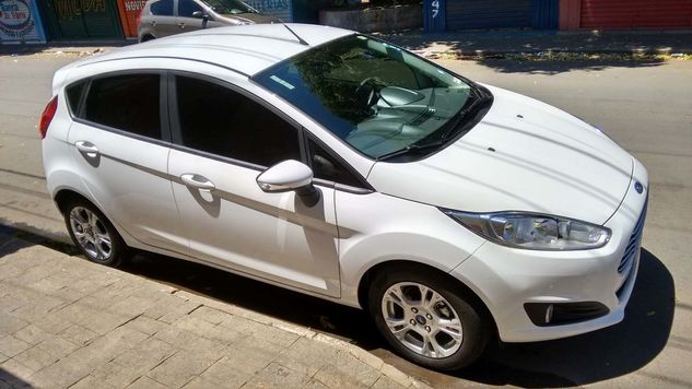 Ford New Fiesta Ha 1.6l Se–2014–16v–flex–4242 Km–ipva 2018 Pago !!!