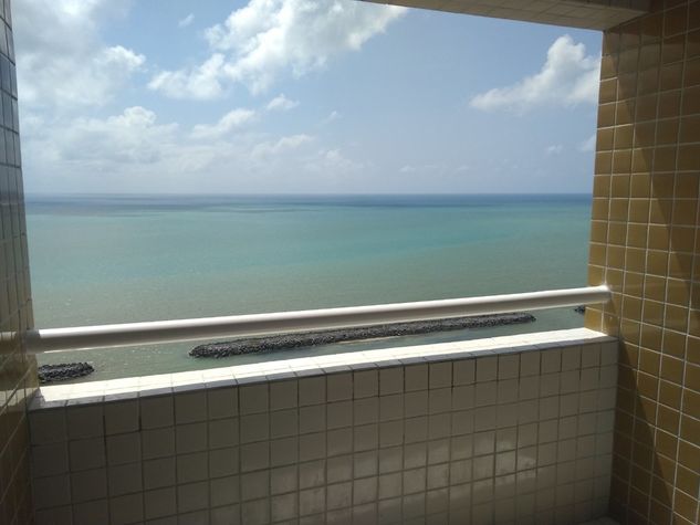 Apartamento a Beira Mar na Praia do Janga PE