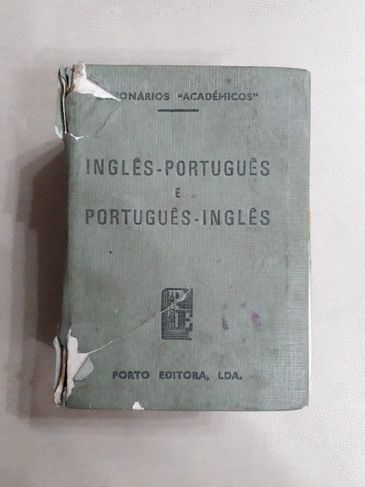 Dicionário Académico de Portugal (impresso em 1981)