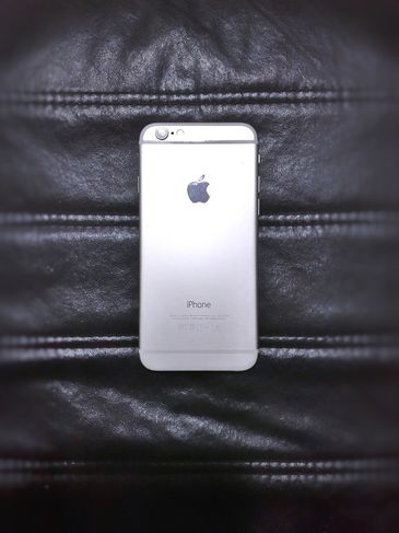 Iphone 6 , Prata , 16 G . Semi Novo