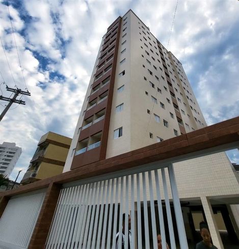 Apartamento com 52.9 m2 - Caiçara - Praia Grande SP