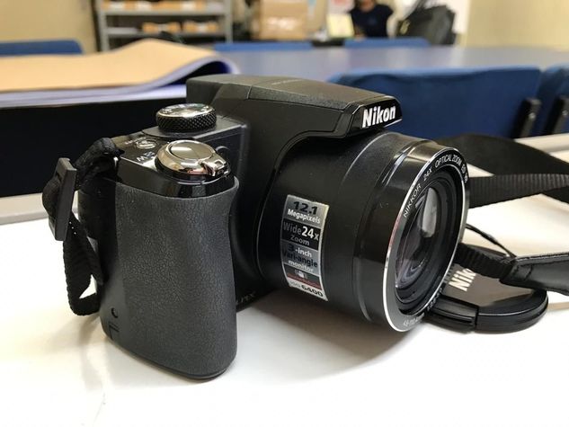 Câmera Digital Nikon Coolpix P90