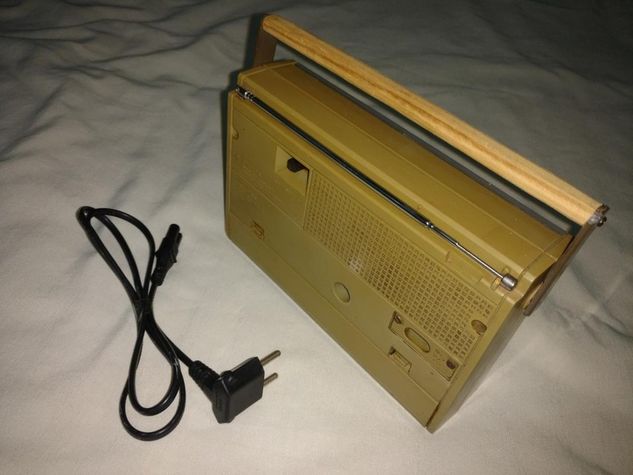 Radio Antigo Philips Modelo 231(- Década de 1970);pilha/ Luz.)100% Fun