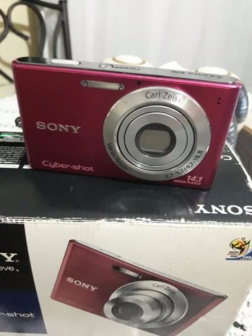 Câmera Fotográfica Digital Sony Cyber Shot