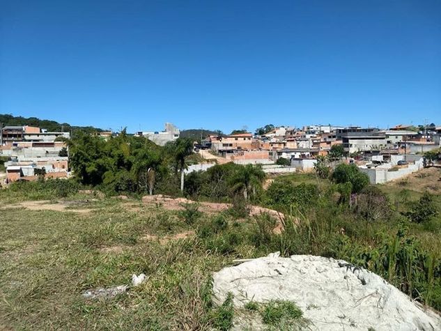 Terreno 8x20m2 de 35mil por R$19mil Reais a Vista