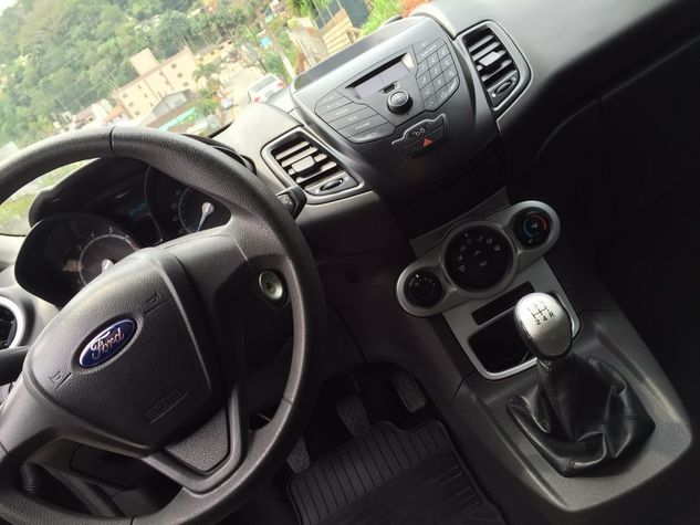 Ford New Fiesta SE 1.5 16v 2014