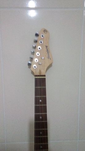 Guitarra Strinberg + Pedaleira Zoom G1 K (signature)+acessórios e Capa