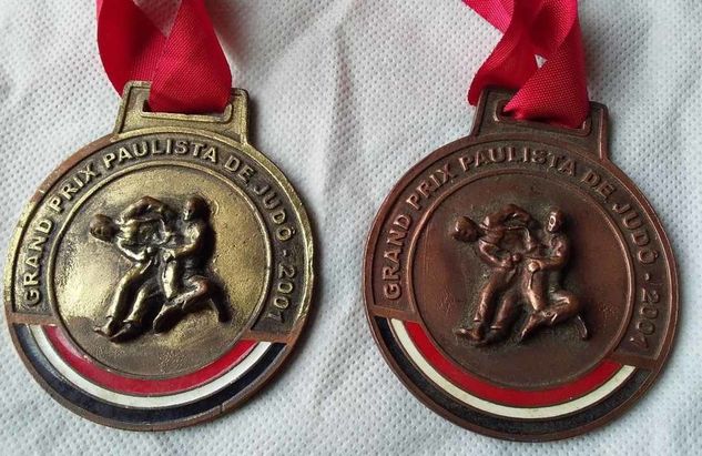 2 Medalhas Oficiais Campeão Federação Grand Prix Ouro Bronze Judô 80mm