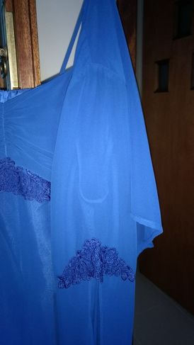 Dois Vestidos de Festa Seminovos (preto e Azul)