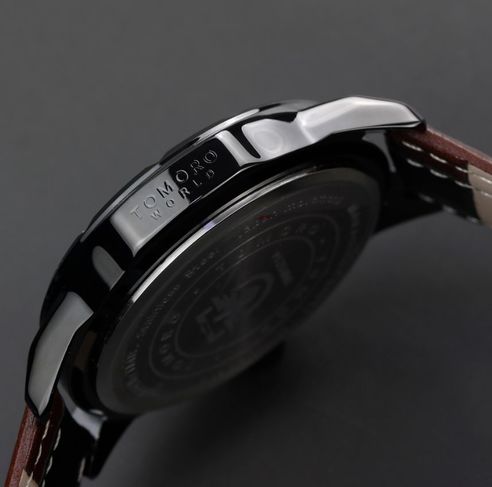 Relógio de Couro Luxuoso Tomoro Preto ou Dourado com Marcação de Data