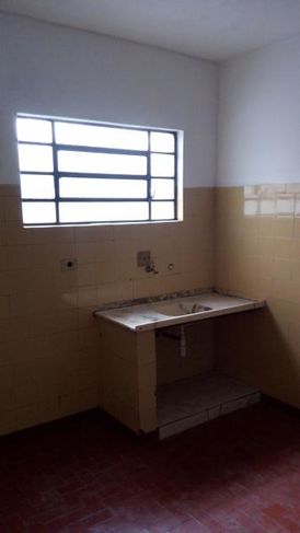 Casa com 1 Dorms em São Paulo - Americanópolis por 900,00 para Alugar