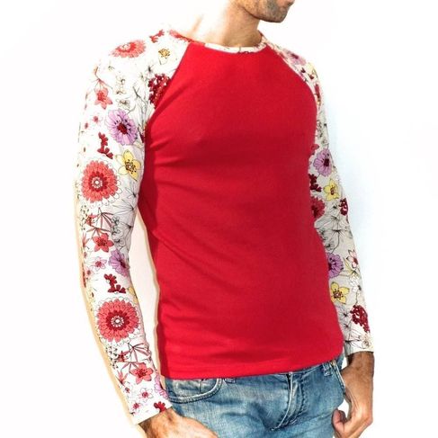 Camiseta Manga Longa Raglan Floral Código: Cr14111 Preço: 6x de R$ 11,65 R$ 69,90 Link