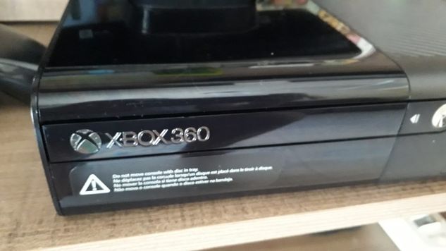 Xbox360 Semi Novo