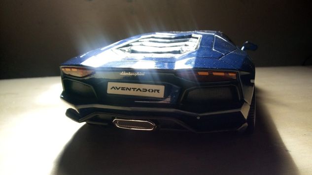 Lamborghini Aventador Coupe 1 18