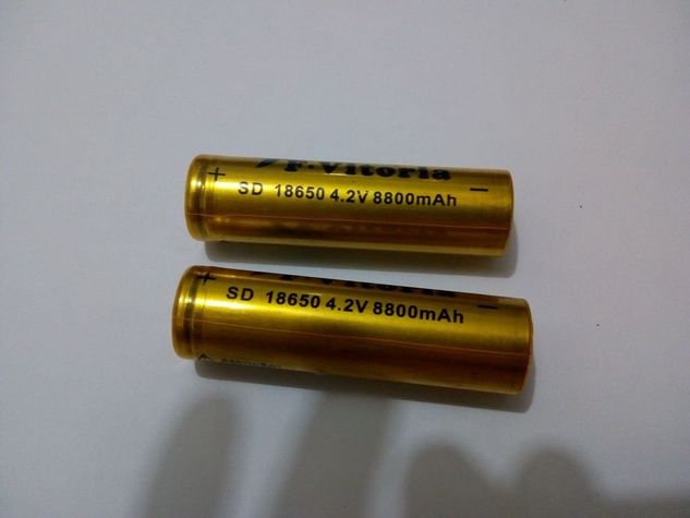 Kit Carregador Duplo+2 Baterias 18650 para Lanterna Tática