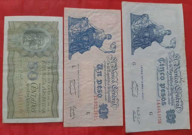 3 Cédulas Argentina 50 Centavos 1 Peso e 5 Pesos 1947 Bem Conservadas