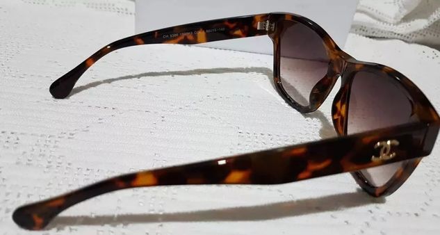 óculos de Sol Feminino Casco de Tartaruga Chanel