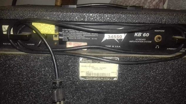 Amplificador Made in Eua Peavey Kb60