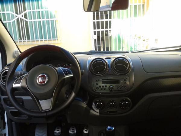 Fiat Palio Sporting 1.6 Flex 16v 5p 2016