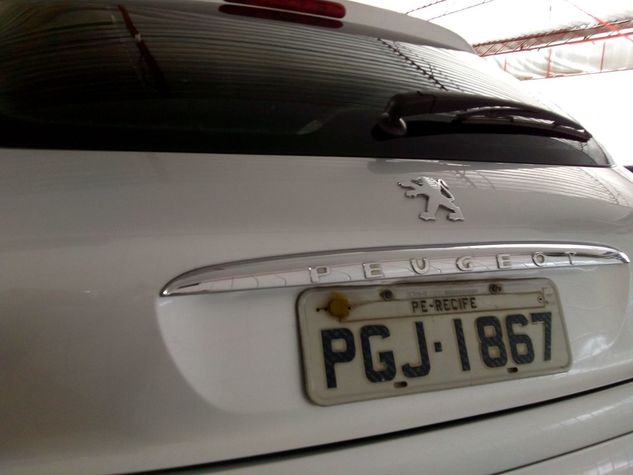 Peugeot 207 2012