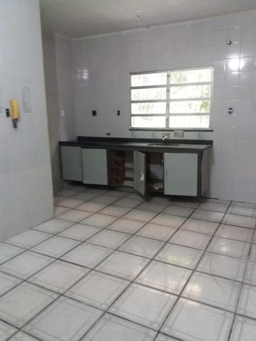 Apartamento único no Centro de Itaguaí
