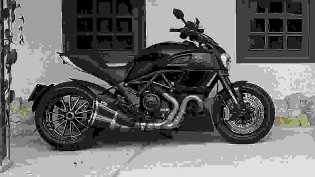 Ducati Diavel 1198 Dark 2016