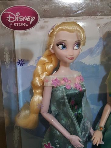 Disney Princess Elsa + Anna