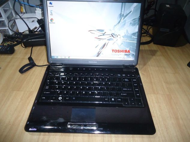 Notebook Toshiba M305