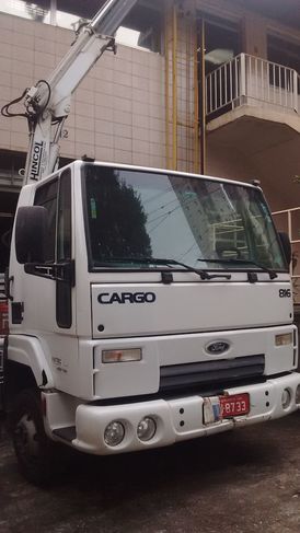 Ford Cargo 816 com Munck Hidráulico Ano 2013