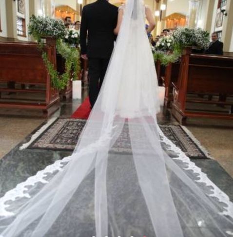 Maravilhoso Vestido de Noiva Off White