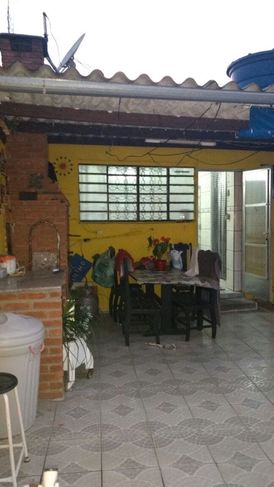Casa em Guarulhos Arejada ótima Localização