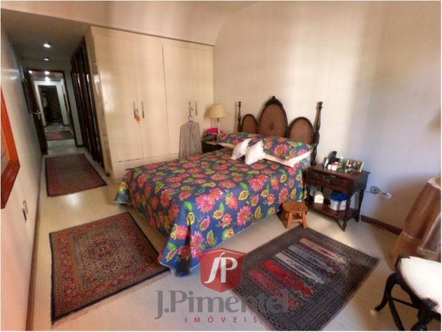 Apartamento com 4 Dorms em Vitória - Praia do Canto por 1.5 Milhões à Venda