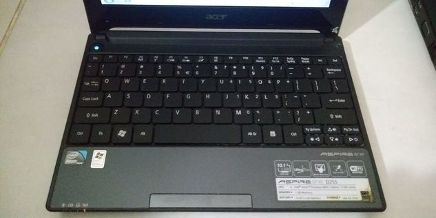 Notebook Dell Inspiron 1545 e Notebook Acer Aspire One