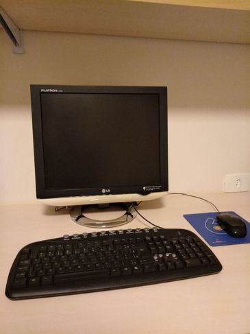 Computador Intel Quad Core com Monitor, Mouse e Teclado