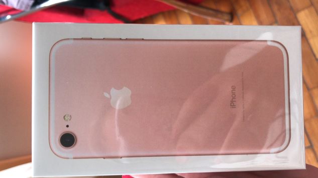 Iphone 7 128gb Ouro Rosa Desbloqueado - Novo
