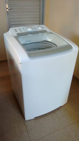 Máquina de Lavar Roupas - 12 Quilos - Eletrolux - Toda Revisada