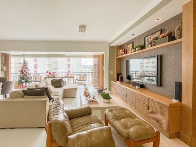 Lindo Apartamento de 170 m2 com 3 Suítes Lavabo Amplo Living