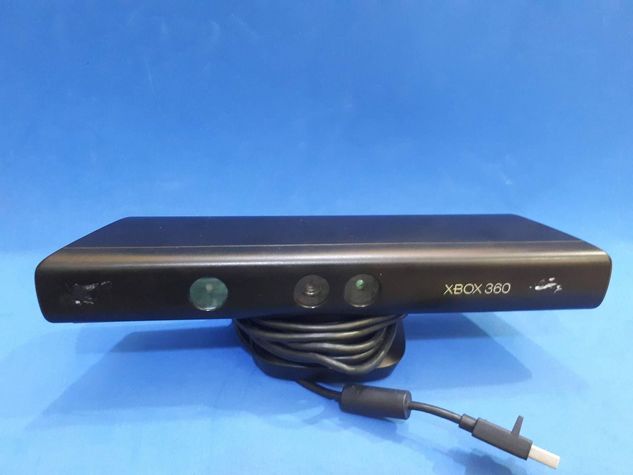 Vender Rápido!!! XBOX 360 Desbloqueado 4gb + 2 Controles + Kinect + Fonte e Todos Os Cabos
