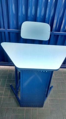 Mesa com Cadeira Escolar Infantil