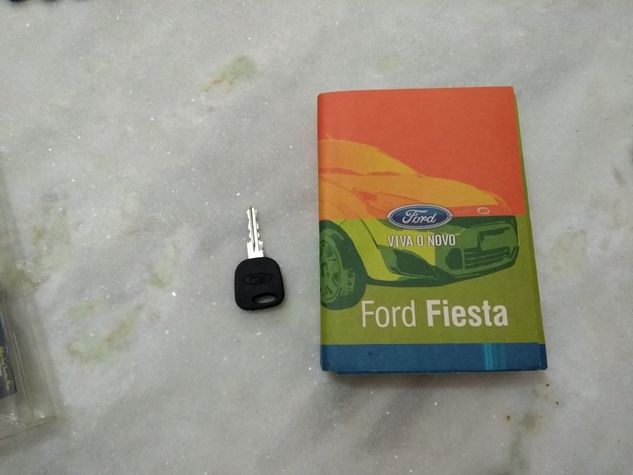 Ford Fiesta Hatch 1.6 (flex) 2012