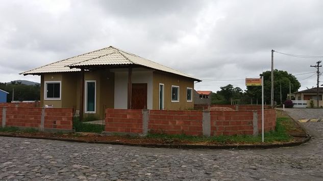 Casa em Condomínio em Maricá - Pindobas por 295 Mil à Venda