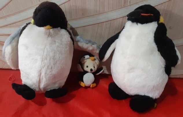 3 Pinguins Pelúcia / 2 Pinguim 20 Cm +pinguim Ursinho / Mbq Brinquedos