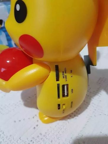 Mini Caixa de Som Pokémon Led Bluetooth Pikachu Mp3/4