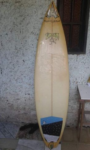 Prancha + Kit de Surf