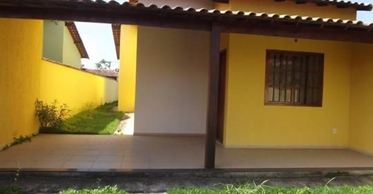 Casa à Venda em Itaipuaçu, 3 Quartos, Bem Localizada