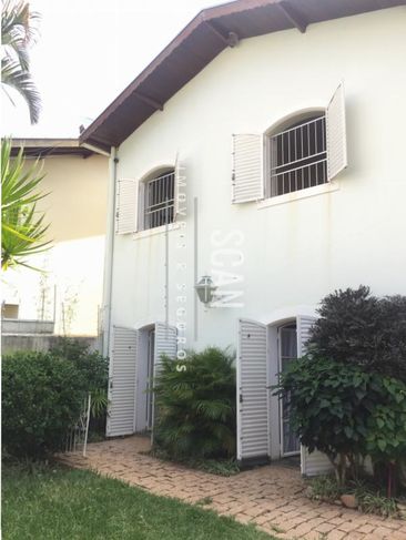 Casa com 3 Dorms em Campinas - Jardim Paraíso por 900.000,00 à Venda